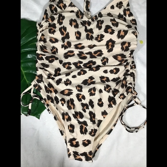 NEW $35 Kona Sol Animal Print‎ Tortoise Ring One Piece Swimsuit [ Medium ] - Picture 5 of 12